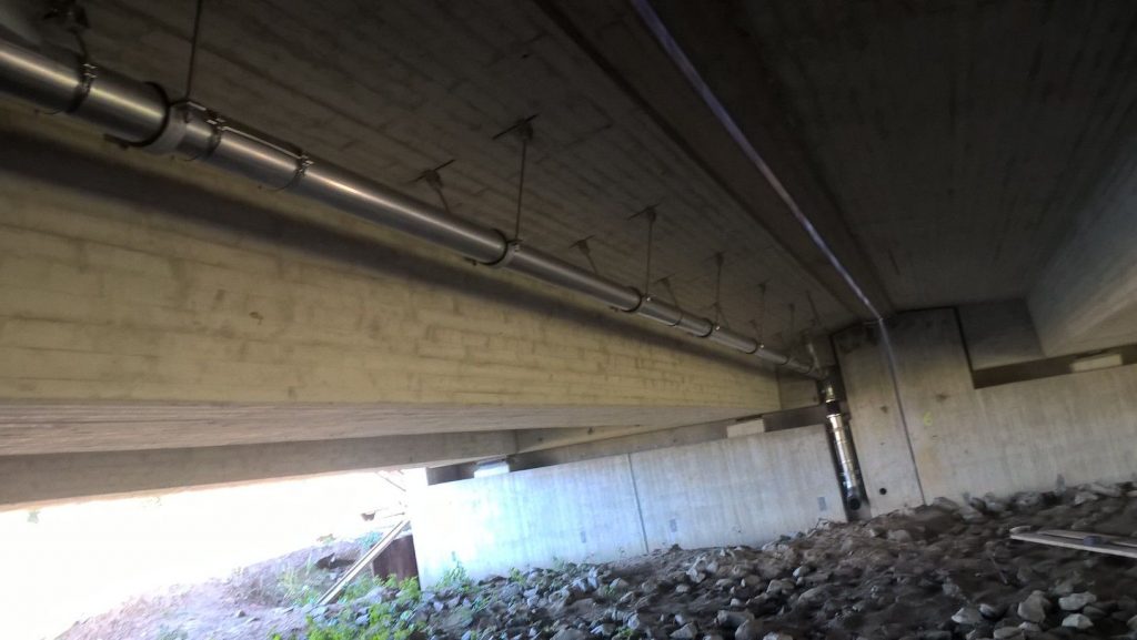 Brückenentwässerungsleitung aus Edelstahl
2018