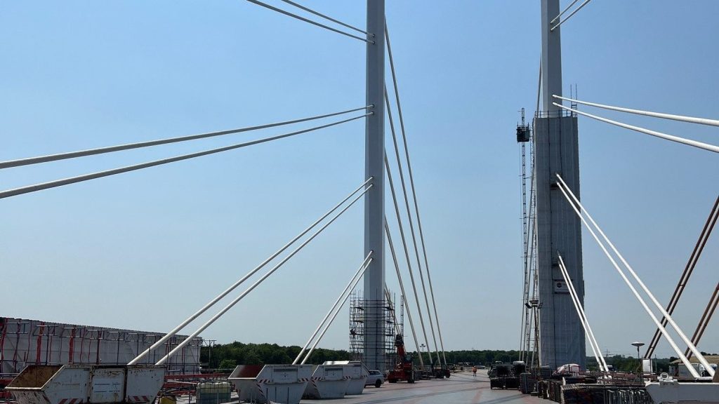 Lieferung und Montage von Kabelrinne